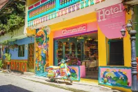 Hotel Chromatic Hotels near Mirador Alto de la Virgen