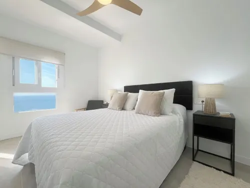 ALMIRANTE, CALAHONDA