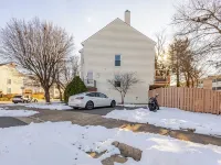 Cozy One-Bed Apartment in Heart of Herndon Ξενοδοχεία στην πόλη Dranesville