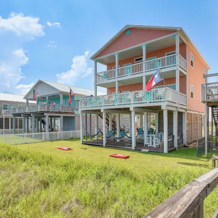 Sea Shell Chalet Oceanfront Surfside Beach Gem