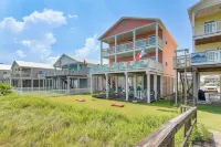 Sea Shell Chalet Oceanfront Surfside Beach Gem - WiFi