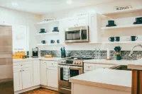 Private Pool Paradise! 3BR Fort Myers House w/ WiFi & A/C