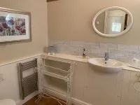 Cosy and spacious cottage in beautiful surroundings with private outside area