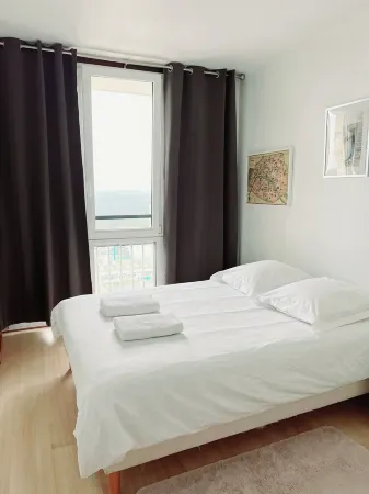 Charmant Appartement. Chambre vue sur la Tour Eiffel, Paris Отели рядом с достопримечательностью «Ice skating rink of Meudon»
