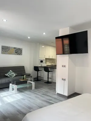 Rosal Central Studios 1: Centro Histórico, Oviedo