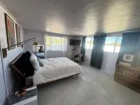 Gorgeously updated casita on beautiful, gated, desert horse property.