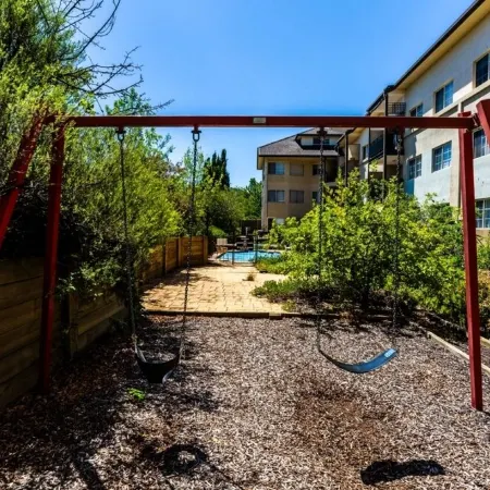 Duplex 3B2B apt in Braddon close to CITY Free WIFI two Parking spots