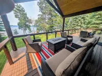 Spacious 3-bedroom house on charming Nisswa Lake Hotels in Nisswa