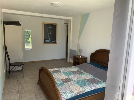 Magnificent low T3 house near beaches and golf course Отели рядом с достопримечательностью «Dinard Golf»