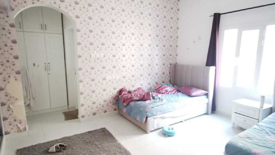2-bedroom apartment in peaceful Muscat with WiFi, AC. Enjoyable getaway