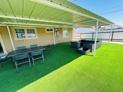 Cozy 3-Bedroom, 2-Bath Home in Midland – Perfect for Families or Work Trips!