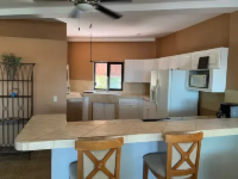 Colorful 2nd floor apartment