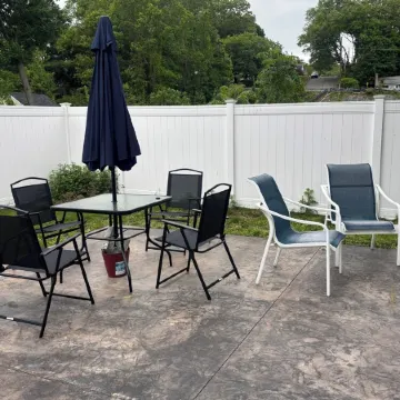 Spacious 4-bedroom with four and half bathrooms