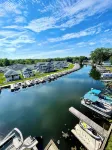 Stunning 3-Story Lakehouse in Sylvan Beach, Sleeps 10, WiFi & Walk to the Beach!