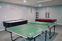 House full of Family fun + cozy vibes near great attractions Hotels in Bethlehem Township