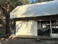 Rustic Beach Front Cabin. Pet Friendly!