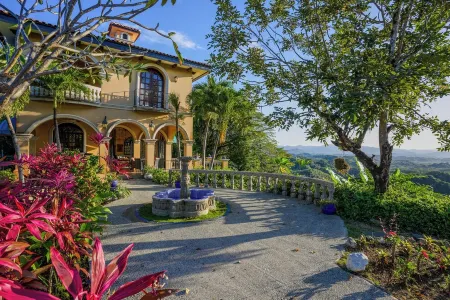 Villa la Ventana - Villa and Casita Overlooking the Pacific Ocean Near Nosara