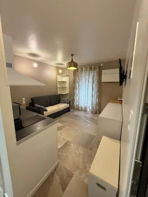 Charming apartment in the center of Narbonne