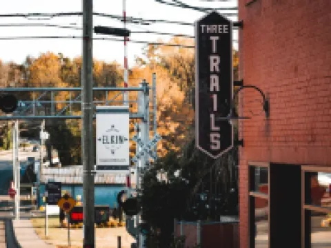 Three Trails Downtown Elkin Hoteles en Condado de Surry