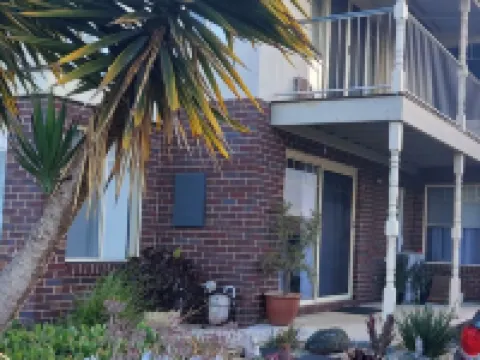 Bayview on Park - Your Cosy Home Away From Home 波塔靈頓酒店