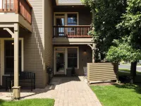 Cascade Cottage Stay for 6 Hotels in Sisters