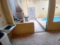 Cozy house with pool for holidays