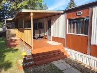 Steps to the Beach Hotels in Sylvan Lake