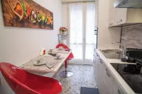 Charming Two-Bedroom Apartment in Downtown Cremona