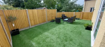 Pond Puddle at Pond Pool Cottage