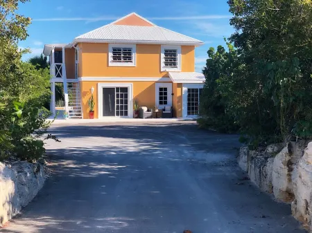 Waterfront Villa, Private Pool & Kayaks