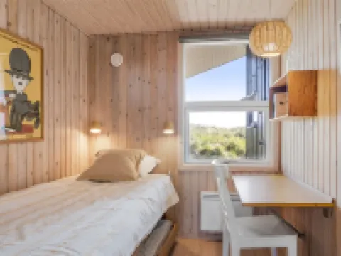 "Aatu" - 360m from the Sea