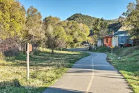 Victorian Gem! Steps to Dine, Shop & Hike - spa