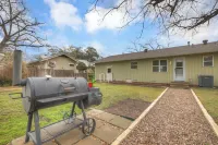 코라 스트리트 코티지