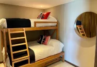 Beautiful beach in Acapulco Diamante, Isla Residence