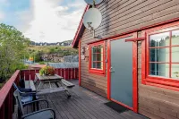 Sotra Rorbusenter Hotels in Skogsvag