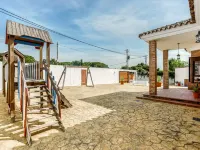 Family Villa with Pool