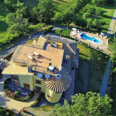 Villa near Lake Bolsena with Pool