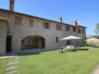 Apartment in Todi with Pool & History