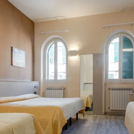 Hotel 3 Comfort and Serenity Heart of Ventimiglia Отели рядом с достопримечательностью «Станция Ventimiglia»