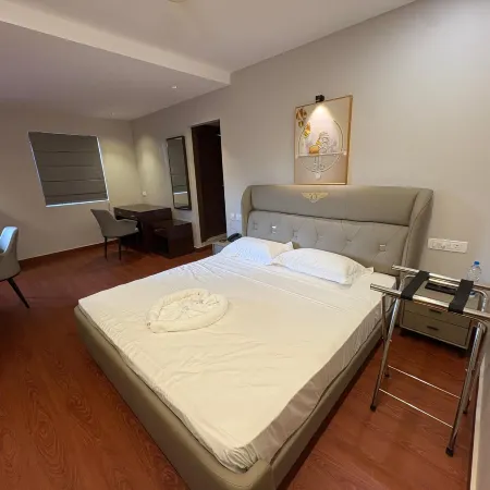 Kanak Residency Kuthuparamba