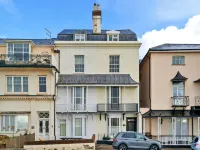 Villa in Sidmouth with Sea Views