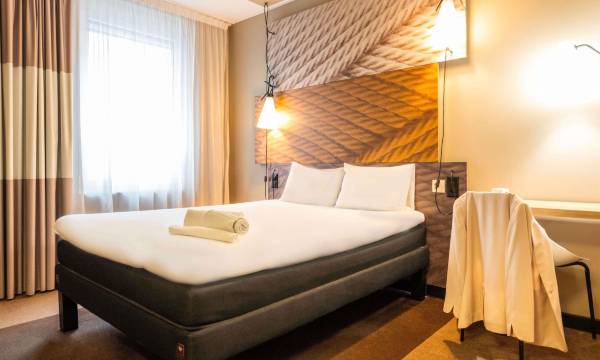 Ibis Genève Centre Lac