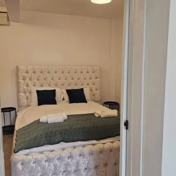 Cosy Studio in Heart of Bridgend