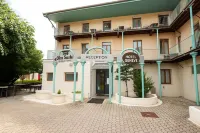 Logis Hôtel de Genève et Restaurant , Faverges-Seythenex Hotel a Mercury