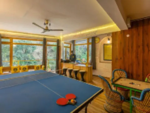 The Hosteller Mussoorie by the Streamside, Kempty