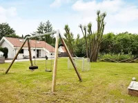 8 Person Holiday Home in Ebeltoft by Traum