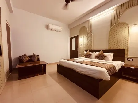 Fabhotel Majestic Heights Отели рядом с Аэропорт Джайпур