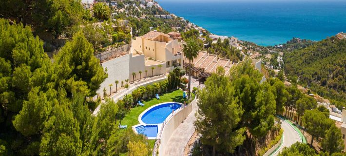 Luxury Home in Altea with Mountain Views Hotels in Altea