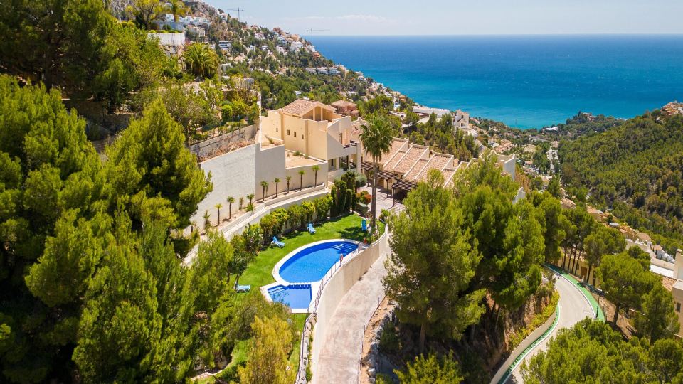 Luxury Home in Altea with Mountain Views