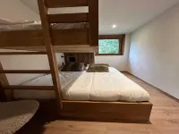 Modern 2 bedroom apartment, close to ski lifts